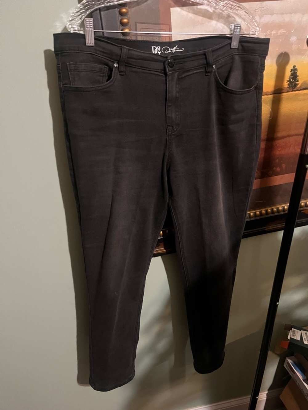 DG2 by Diane Gilman Black Straight Leg Jeans